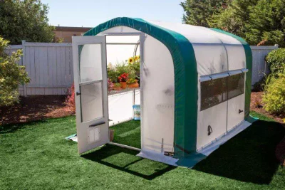 The Benefits of Backyard Greenhouses