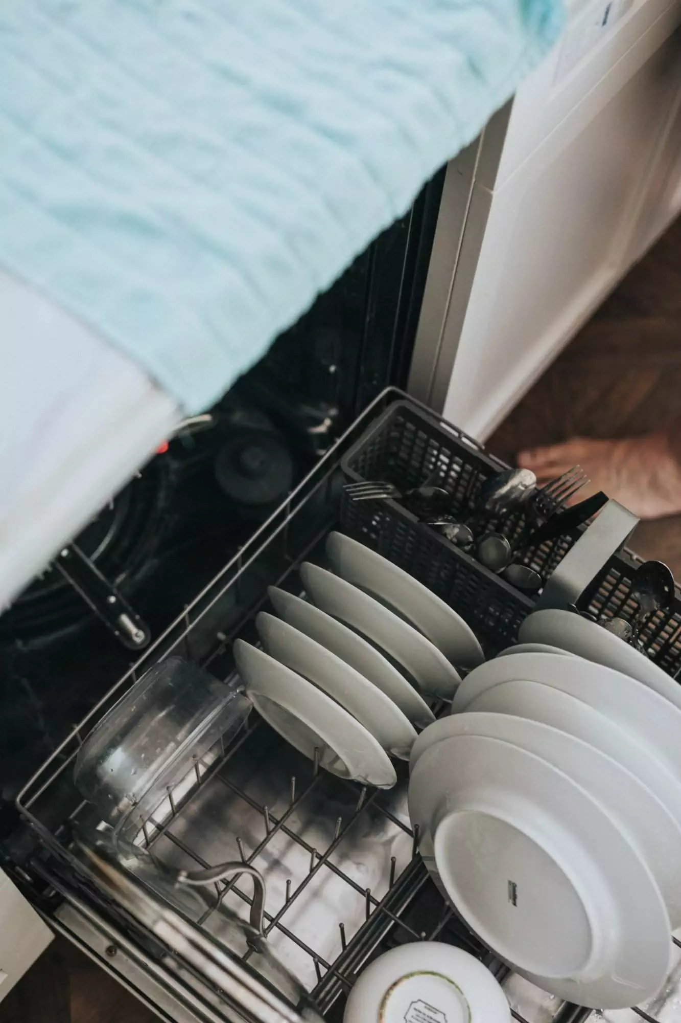 Clean a Smelly Dishwasher