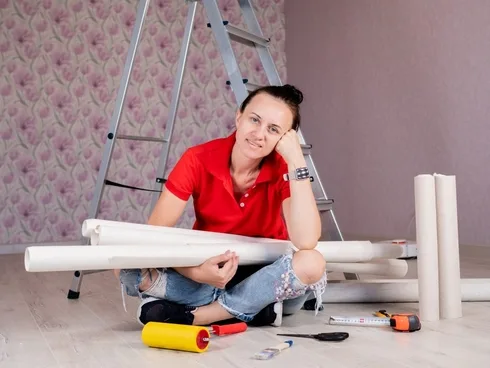 Fixing a wallpaper seam
